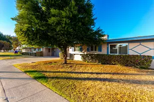 11024 W Peoria Ave, Sun City, AZ 85351 - Photo 7