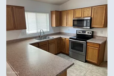 43213 W Cowpath Road, Maricopa, AZ 85138 - Photo 9