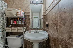 5319 W Osborn Rd, Phoenix, AZ 85031 - Photo 27