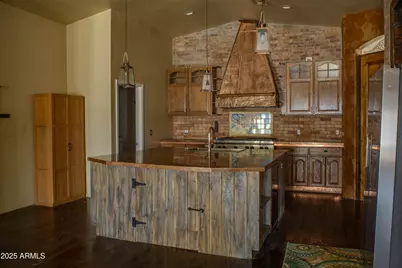 10717 E Cliffrose Lane, Florence, AZ 85132 - Photo 3