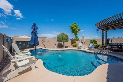 25136 N 135th Avenue, Peoria, AZ 85383 - Photo 1