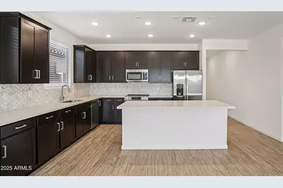 15723 W Brown Street, Waddell, AZ 85355 - Photo 7