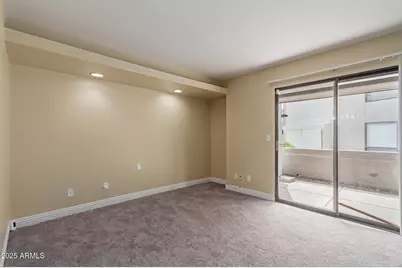 3405 W Danbury Drive #D121, Phoenix, AZ 85053 - Photo 9