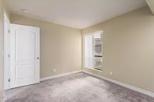 3405 W Danbury Dr, Phoenix, AZ 85053 - Photo 15