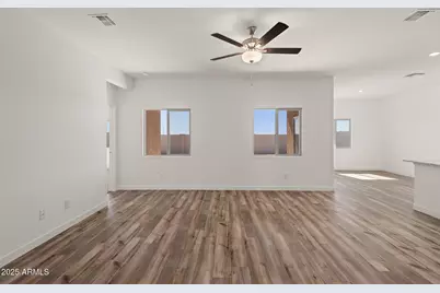 4063 N Ghost Hollow Way, Casa Grande, AZ 85122 - Photo 3