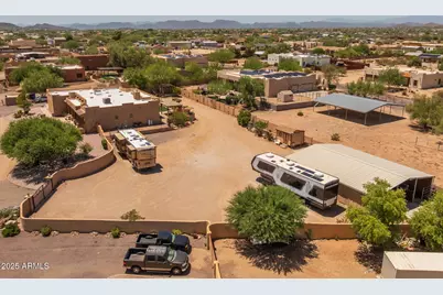 1324 W Lavitt Lane, Phoenix, AZ 85086 - Photo 47