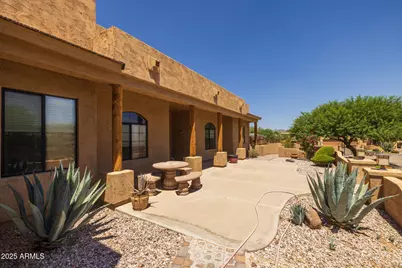 1324 W Lavitt Lane, Phoenix, AZ 85086 - Photo 5