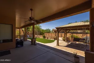 1324 W Lavitt Ln, Phoenix, AZ 85086 - Photo 37