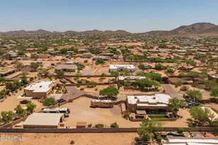 1324 W Lavitt Ln, Phoenix, AZ 85086 - Photo 49