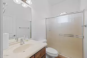 1324 W Lavitt Ln, Phoenix, AZ 85086 - Photo 27