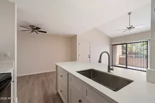 8055 E Thomas Rd, Scottsdale, AZ 85251 - Photo 11