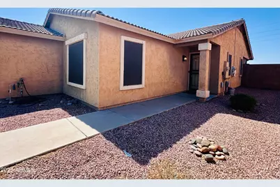 25659 W Satellite Lane W, Buckeye, AZ 85326 - Photo 3
