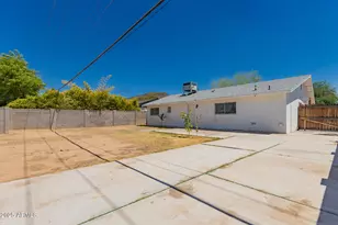 2112 W Dahlia Dr, Phoenix, AZ 85029 - Photo 23