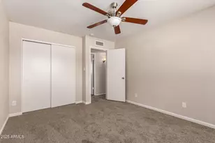 2112 W Dahlia Dr, Phoenix, AZ 85029 - Photo 13