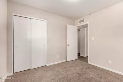 2112 W Dahlia Drive, Phoenix, AZ 85029 - Photo 19