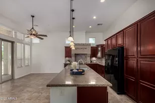 12988 W Kokopelli Dr, Peoria, AZ 85383 - Photo 15