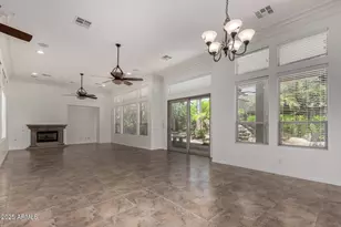 12988 W Kokopelli Dr, Peoria, AZ 85383 - Photo 11