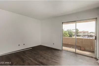 4734 W Rose Lane, Glendale, AZ 85301 - Photo 7