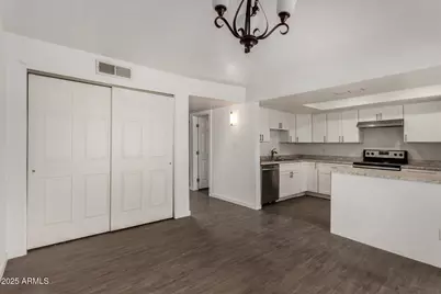 4734 W Rose Lane, Glendale, AZ 85301 - Photo 5