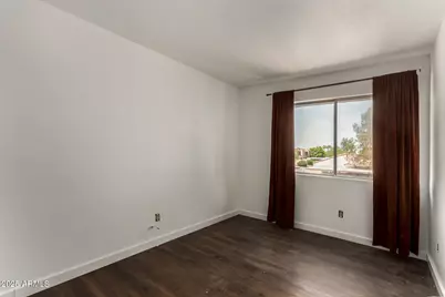 4734 W Rose Lane, Glendale, AZ 85301 - Photo 15