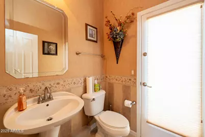 8337 W Lariat Lane, Peoria, AZ 85383 - Photo 11