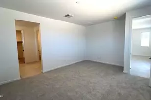 5561 S 253rd Ave, Buckeye, AZ 85326 - Photo 9