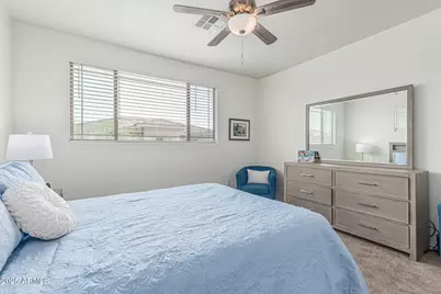 42424 N Gavilan Peak Parkway #19102, Anthem, AZ 85086 - Photo 19