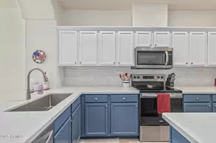 42424 N Gavilan Peak Pkwy, Anthem, AZ 85086 - Photo 11