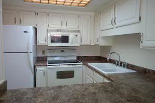 10330 W Thunderbird Blvd, Sun City, AZ 85351 - Photo 5