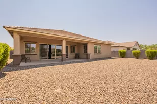18046 N Stonegate Rd, Maricopa, AZ 85138 - Photo 27