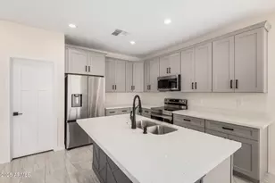 10420 W San Lazaro Dr, Arizona City, AZ 85123 - Photo 11