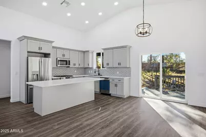 180 W Pine Haven Circle, Show Low, AZ 85901 - Photo 7