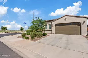2204 E Kelly, Gilbert, AZ 85298 - Photo 1