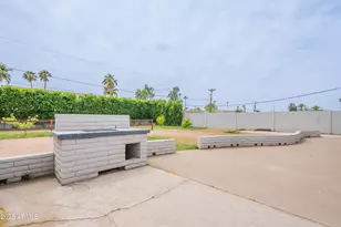 3743 E Coronado Rd, Phoenix, AZ 85008 - Photo 61