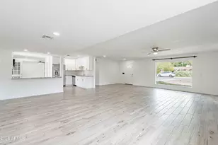 3743 E Coronado Rd, Phoenix, AZ 85008 - Photo 9