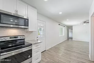 3743 E Coronado Rd, Phoenix, AZ 85008 - Photo 17