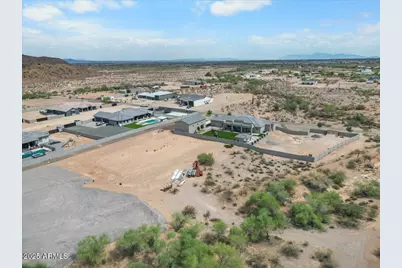 14360 W Oberlin Way #-, Surprise, AZ 85387 - Photo 7