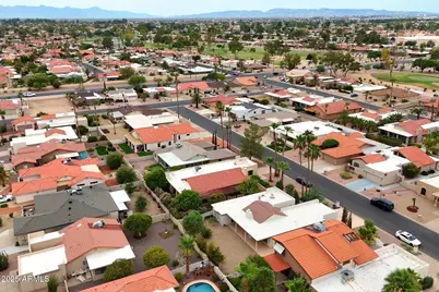 10421 E Silvertree Drive, Sun Lakes, AZ 85248 - Photo 27