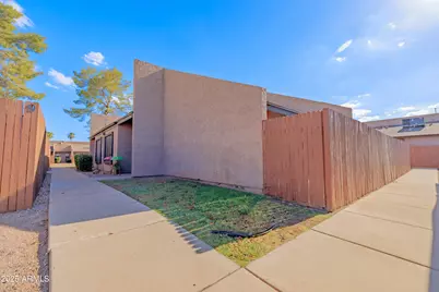 629 N Mesa Drive #7, Mesa, AZ 85201 - Photo 1
