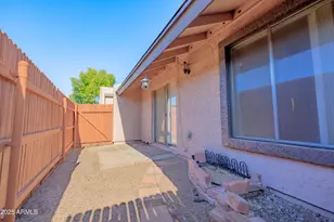 629 N Mesa Dr, Mesa, AZ 85201 - Photo 29
