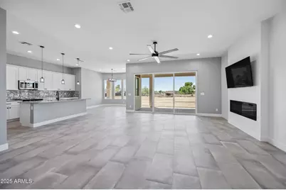 29108 N 205 Avenue, Wittmann, AZ 85361 - Photo 17