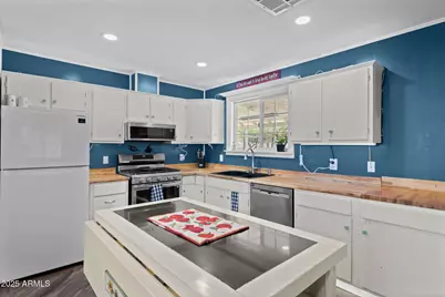 20641 E Squaw Valley Road, Black Canyon City, AZ 85324 - Photo 13