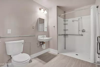 5753 W Glendale Avenue #Apt 103, Glendale, AZ 85301 - Photo 5