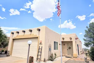 383 S Taylors Trail, Sierra Vista, AZ 85635 - Photo 1