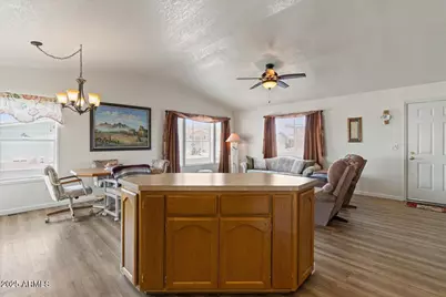 2054 N Thornton Road #125, Casa Grande, AZ 85122 - Photo 11