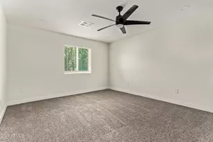 9845 N 15th Ave, Phoenix, AZ 85021 - Photo 17