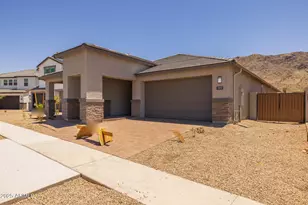 2323 W Pearce Rd, Phoenix, AZ 85041 - Photo 3
