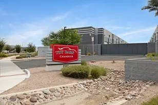 2165 S Douglas Dr, Chandler, AZ 85286 - Photo 1