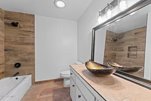 860 Falcon Dr, Wickenburg, AZ 85390 - Photo 15