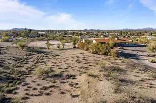 860 Falcon Dr, Wickenburg, AZ 85390 - Photo 29